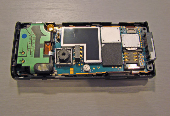 K600i Remove Phone Guts