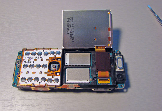 k600i Screen Removal